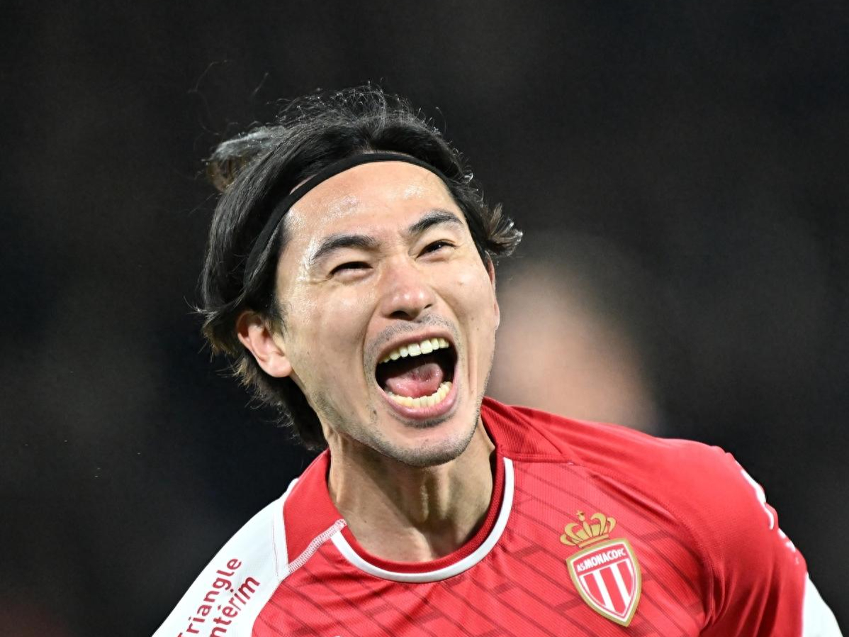 亚博app-关于赛地聚焦——欧超杯赛前热度飙升,葡萄牙体育临场应变,压力陡增,训练强度明显提升的信息-亚博app